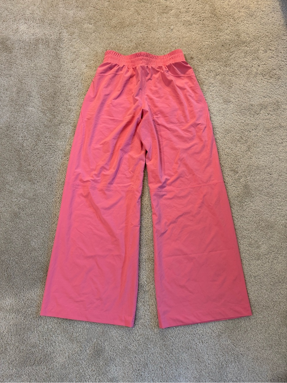 NWOT Lululemon Swift Mid-Rise Wide-Leg Pant
Sakura Pink - Picture 5 of 7